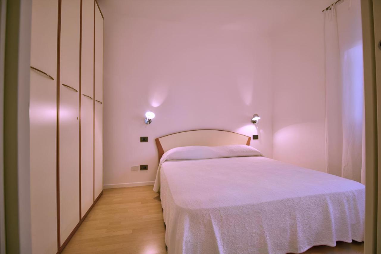 Orange Breeze Apartment Рива дел Гарда Екстериор снимка
