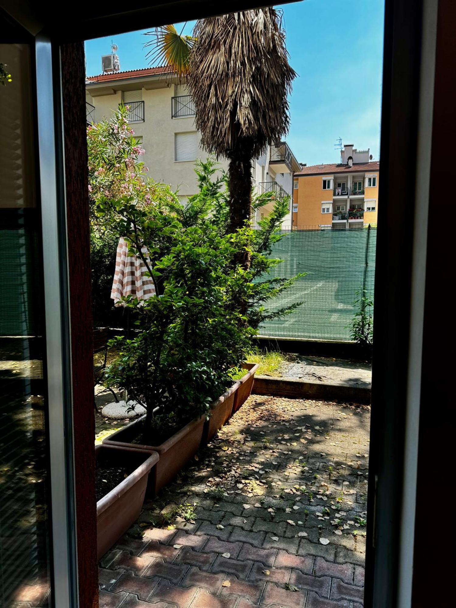 Orange Breeze Apartment Рива дел Гарда Екстериор снимка